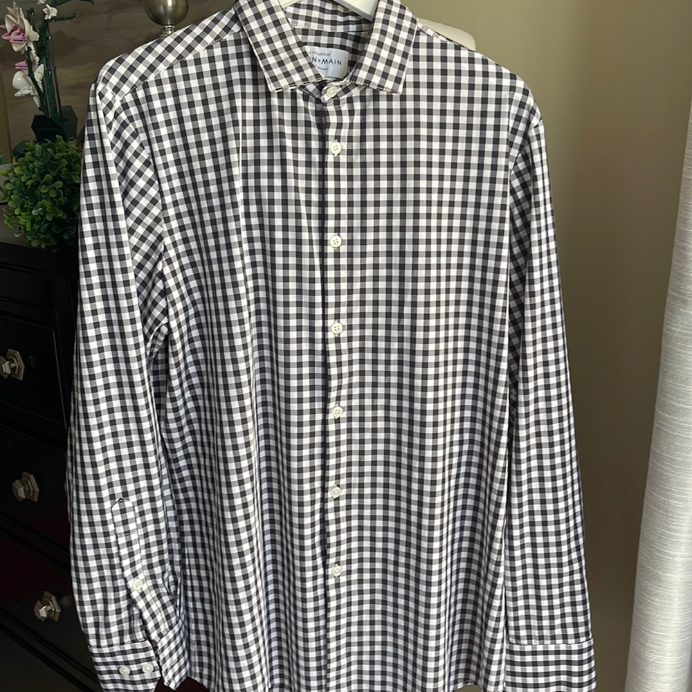 Mizzen + Main men’s navy blue/white plaid collared Leeward dress shirt